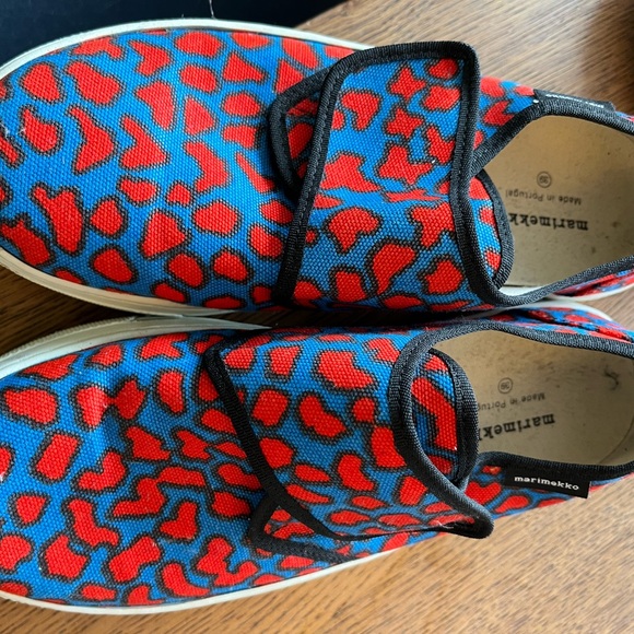 Marimekko Shoes - Red and Blue Canvas size 39 - Picture 3 of 7